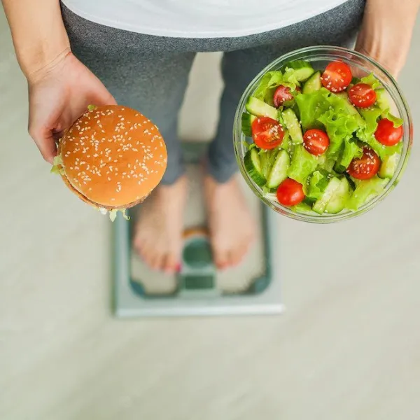 【減肥瘦身】新年狂食搞到體重暴增？即睇年後瘦身方法！